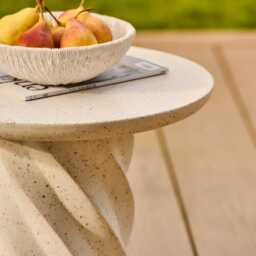 Bianca Concrete Round Garden Side Table - Paprika Mother of Pearl Terrazzo - thumbnail 3