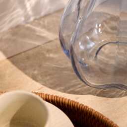 Verona 20cm Glass Vase - Cornflower Blue - thumbnail 3