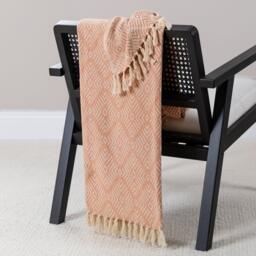 Elborough Diamond Pattern Cotton Throw - Blush Pink