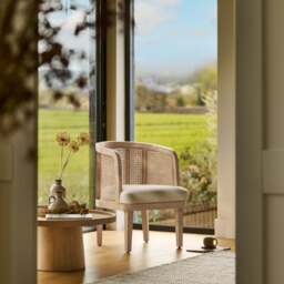 Willow Classic Oak Accent Chair