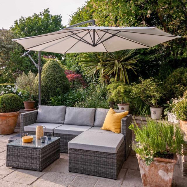 Weston 4 Seater Rattan Corner Sofa Set with Cream Lean Over Parasol & Base - Grey Weave - image 1
