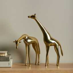 Nakuru Resting Metal Giraffe Ornament - Gold - thumbnail 4