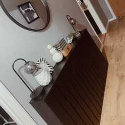 Willow Large Radiator Cover - Black Oak - thumbnail 3