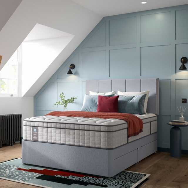 Sealy Blake Elevate 4 Drawer Divan Bed Set, King - image 1