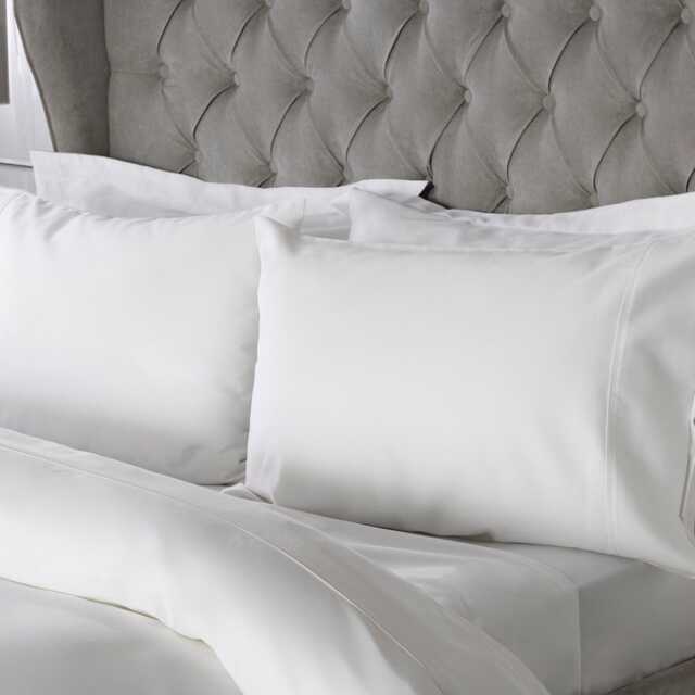Belledorm Bamboo Extra Deep Fitted Sheet, Super King, White - image 1