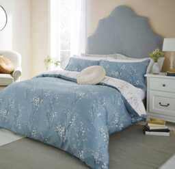 Laura Ashley Pussy Willow Duvet Set, King, Dark Seaspray - thumbnail 1
