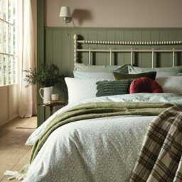 Laura Ashley Sweet Alyssum Duvet Set, Double, Sage