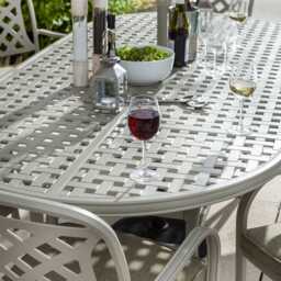 Hartman Berkeley Garden Dining Set with Parasol, Oval, 6 Seater, Cream - thumbnail 3