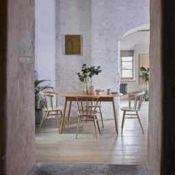 Ercol Teramo Small Extending Dining Table - thumbnail 2