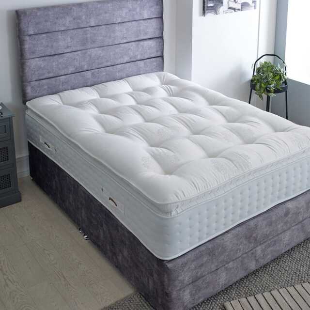 Casa Brando Divan Bed Set, Small Double - image 1