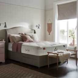 Rest Assured Kelbrook Mattress, Super King - thumbnail 3