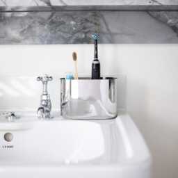 Joseph Joseph EasyStore Luxe Toothbrush Caddy, Large, Stainless Steel - thumbnail 3