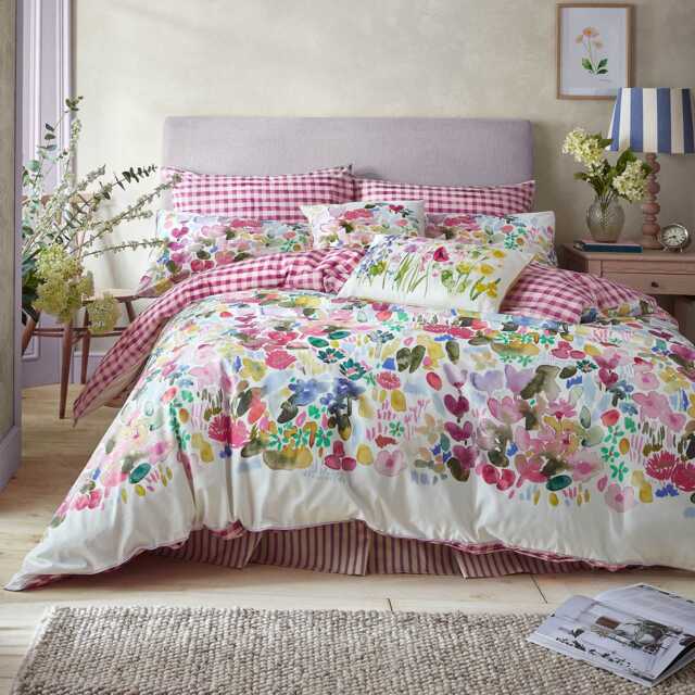 Bluebellgray Flora Duvet Set, King, Cerise - image 1