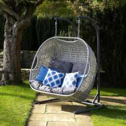 Bramblecrest Weather Resistant Outdoor Cushion, Blue Lattice, 43x43cm - thumbnail 2