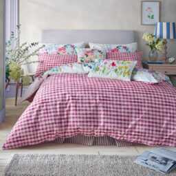 Bluebellgray Flora Duvet Set, Super King, Cerise - thumbnail 2