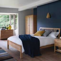Ercol Bosco 3 Door Wardrobe - thumbnail 2