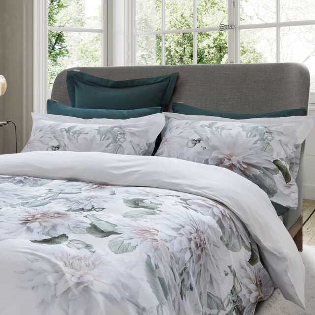 Ted Baker Clove Floral Duvet Set, Double, White - image 1