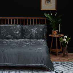 Timorous Beasties Tendril Spill Duvet Set, Double, Navy - thumbnail 1