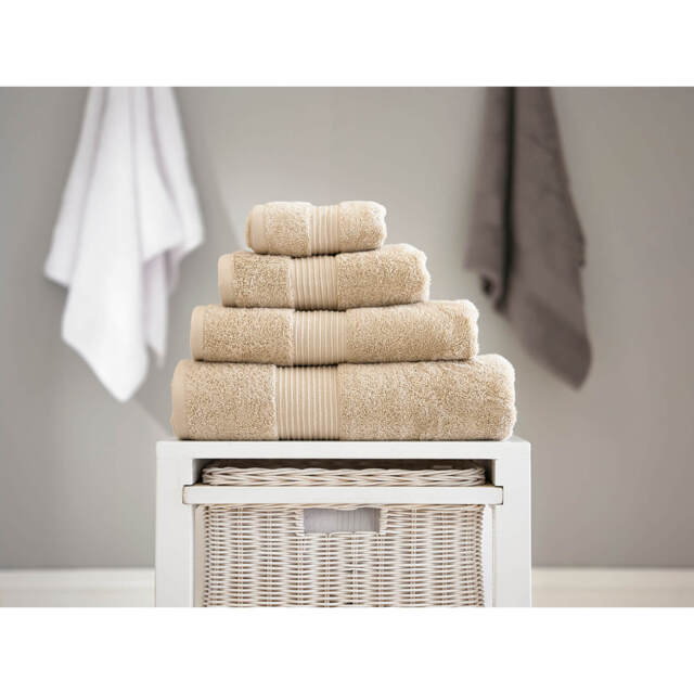 Deyongs Bliss Guest Towel, Biscuit