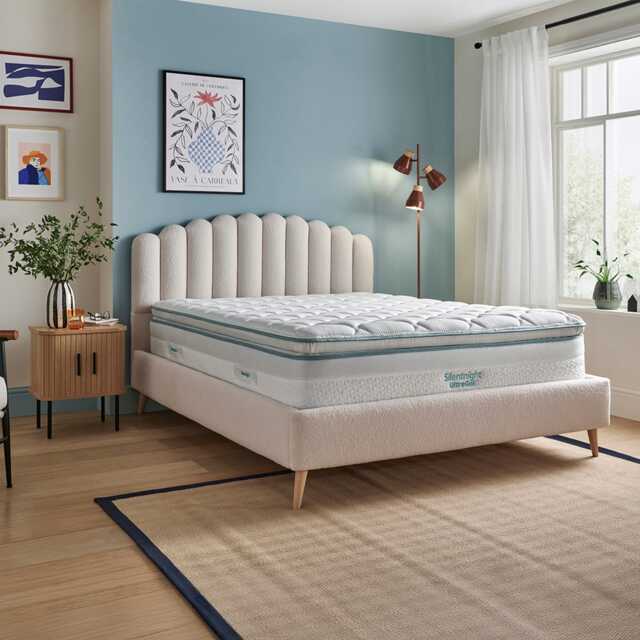 Silentnight UltraGel™ 2000 Jade Medium Soft Mattress, King - image 1