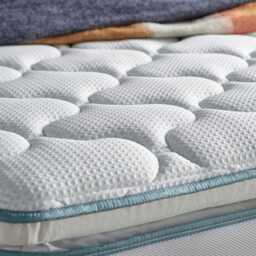 Silentnight UltraGel™ 2000 Jade Medium Soft Mattress, King - thumbnail 3