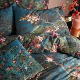 Graham & Brown Night Garden Duvet Set, Super King, Navy - thumbnail 2