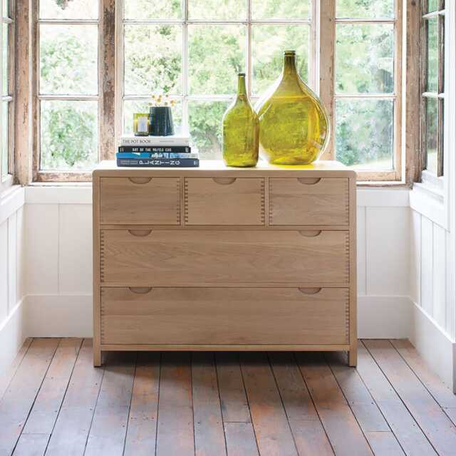 Ercol Bosco 5 Drawer Wide Chest of Drawers - image 1
