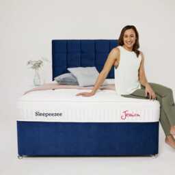 Sleepeezee Jessica Mattress, Small Double - thumbnail 1