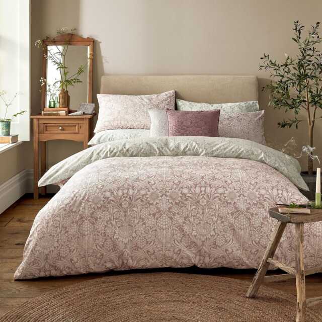 William Morris At Home Sunflower Duvet Set, Double, Clay - image 1