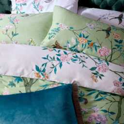 Graham & Brown Chinoiserie Garden Duvet Set, King, Green - thumbnail 3