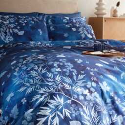 Clarissa Hulse Cyanotype Duvet Set, Super King, Ink Blue - thumbnail 2