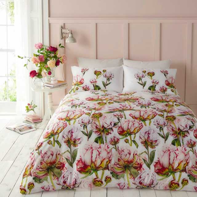 Voyage Maison Heligan Floral Duvet Set, Double, Fuchsia - image 1