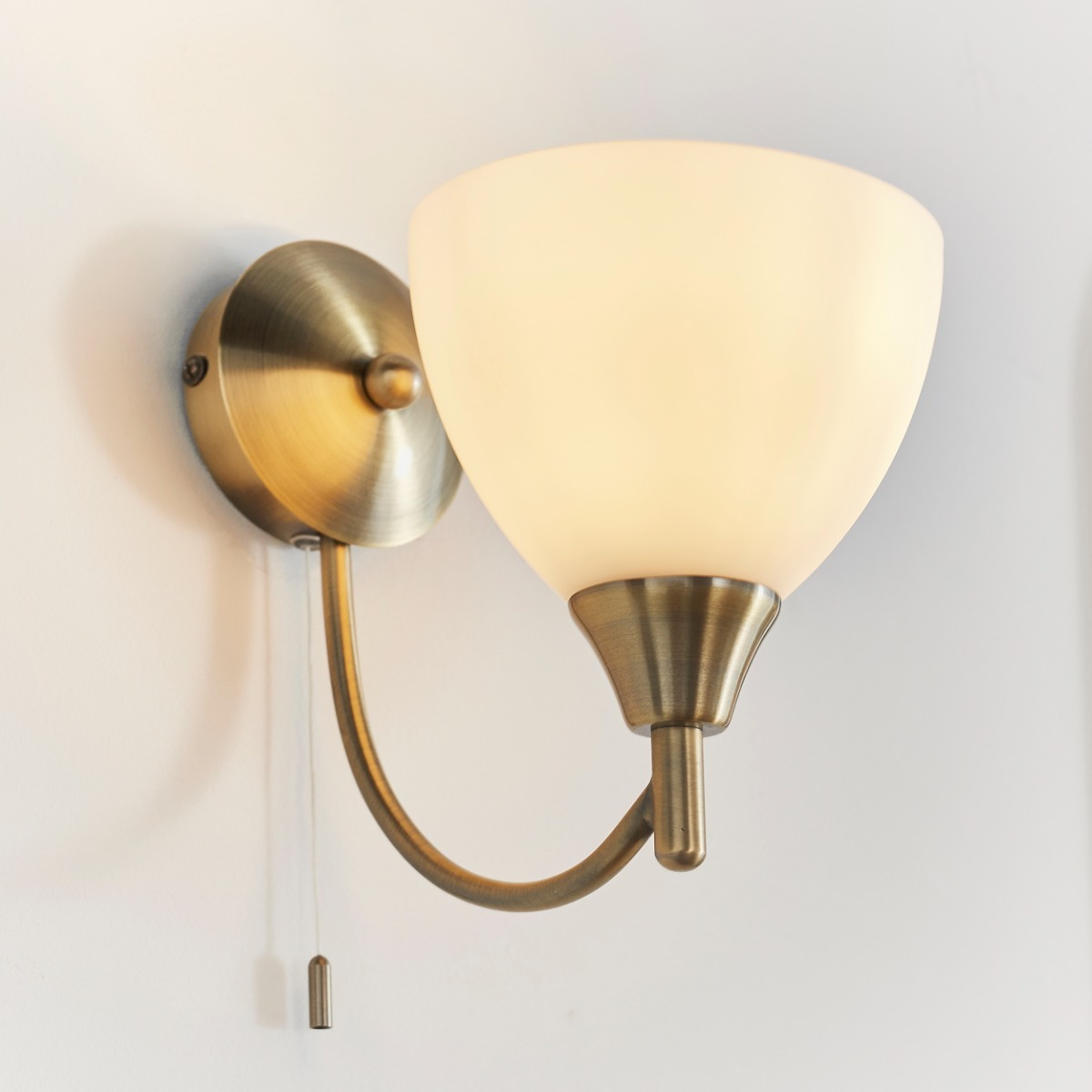 Endon 1805-1AN 1 Light Wall Light In Antique Brass