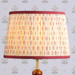 Laura Ashley Harthill Daisies Cream Cotton Tapered Drum Shade 30cm/12 inch LA3756742-Q