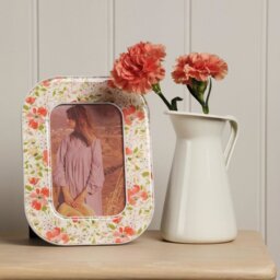 "Laura Ashley Ombersley Poppies Photo Frame In Matt Red Finish 4"" x 6"" LA3756764-Q"