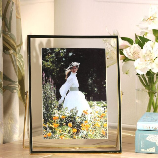 "Laura Ashley Moira Photo Frame In Polished Gold Finish 5"" x 7"""