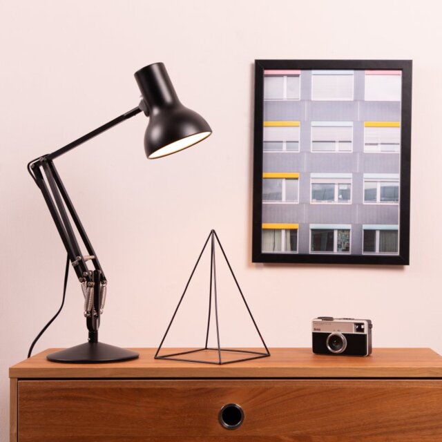 Type 75 MINI Desk Lamp in Jet Black 32618