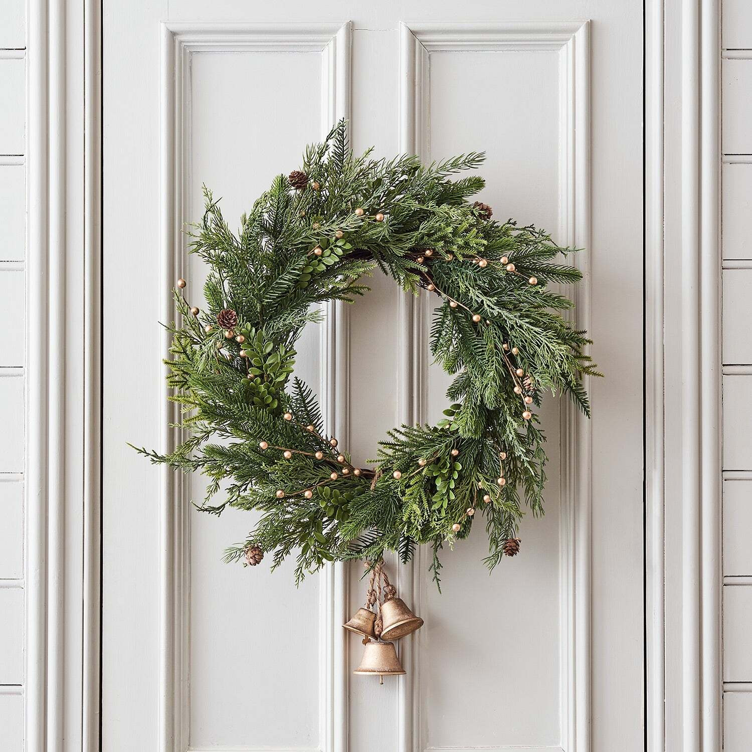 60cm Fir, Ash & Pine Christmas Wreath - image 1