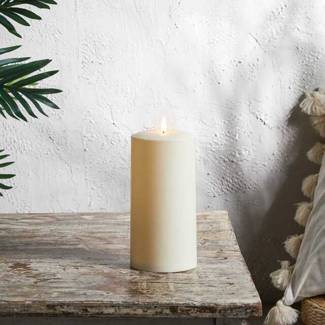 TruGlow® Waterproof Outdoor Candle 20cm With Remote Control - image 1