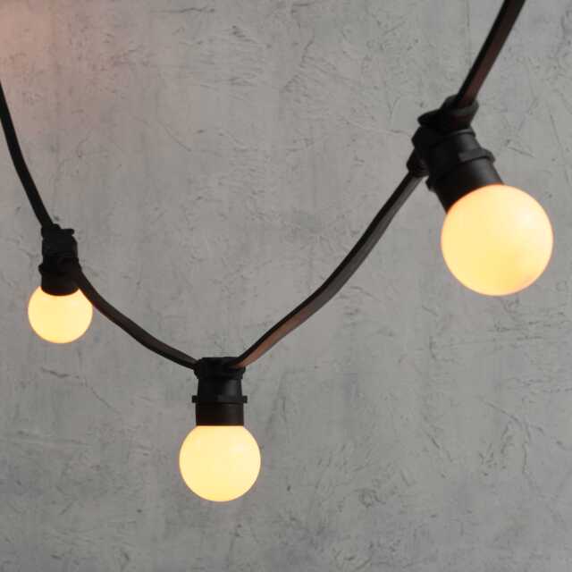Plus Connect 15m 30 Warm White Connectable Festoon Lights G60 Bulb Frosted Cap Black Cable