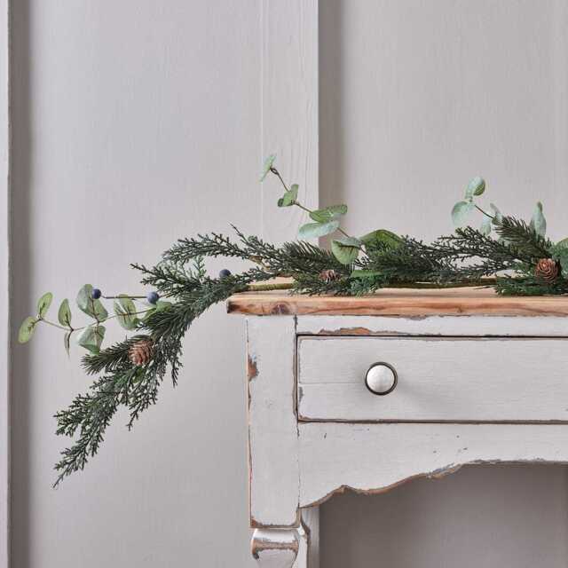 1.5m Classic Blueberry & Pinecone Garland