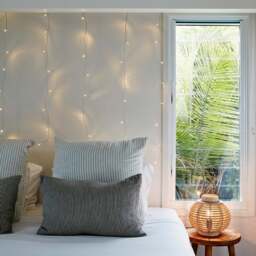 40 Warm White LED Curtain Light Clear Cable 1m x 1m - thumbnail 2