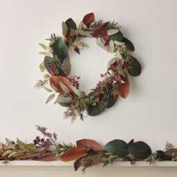 40cm Crisp Leaf Autumn-Winter Wreath - thumbnail 2