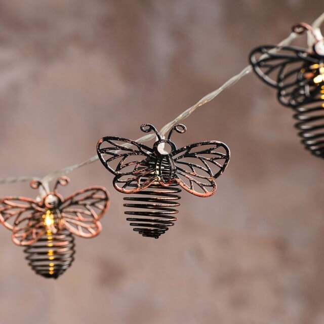 Metal Solar Bee Outdoor Fairy Lights - image 1