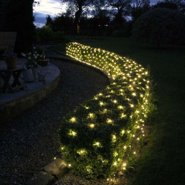 Core Connect 8m x 2m 560 Warm White Connectable Net Lights Green Cable - image 1