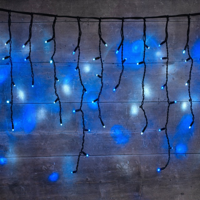Plus Connect 4m 200 Blue & White Connectable Icicle Lights Black Cable
