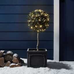 50 Warm White LED Outdoor Battery Fairy Lights On Green Cable - thumbnail 2