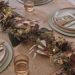 2m Pre Lit Autumn Winter Garland - thumbnail 1