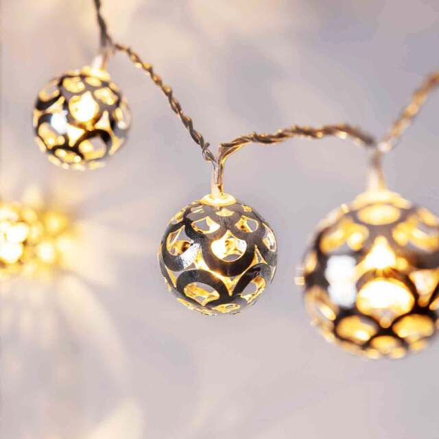 16 Silver Ball Fairy Lights - image 1