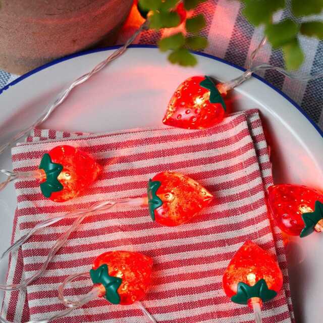 Battery Operated Strawberry String Lights - image 1